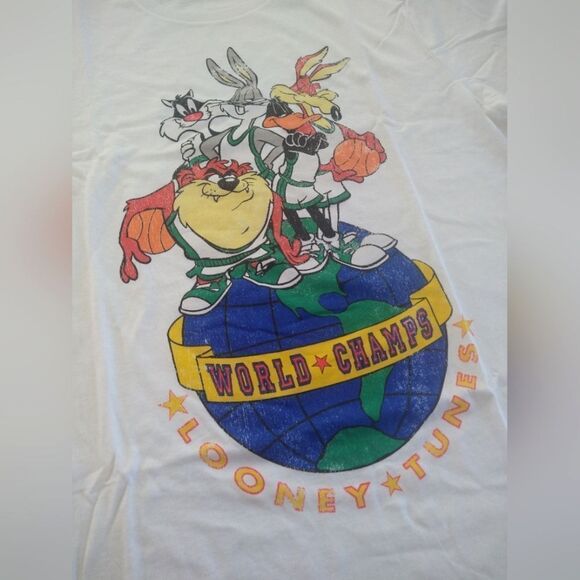 Looney Tunes T-shirt  - Picture 2 of 7